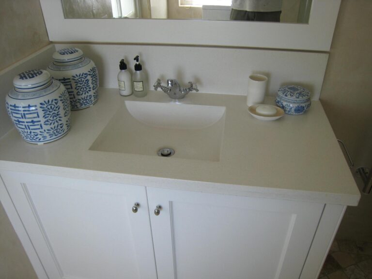 Bathrooms 38 768x576