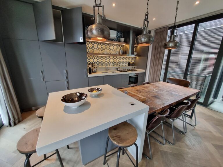 kitchens (1)